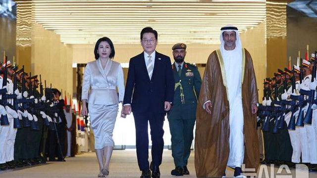 이 대통령, UAE 국빈 방문 일정 마무리…이집트 카이로 향발