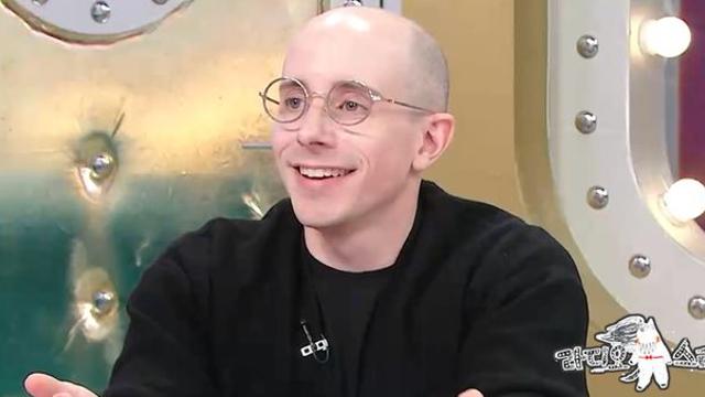 타일러 '샌드위치 사건' 뭐길래?…스타벅스 '공식 입장' 발표 전말 공개 (라스)