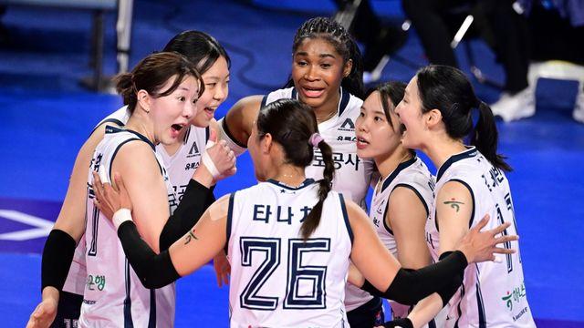 '패승승승승승승승승' 도로공사 상승세 미쳤다!…IBK기업은행 6연패 몰아넣고 8연승 질주