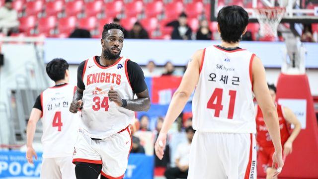 SK, 현대모비스 4연패 빠뜨리고 다시 '연승 모드'…워니 26점
