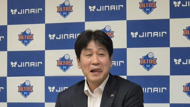 '7연승' 도로공사 김종민 감독 