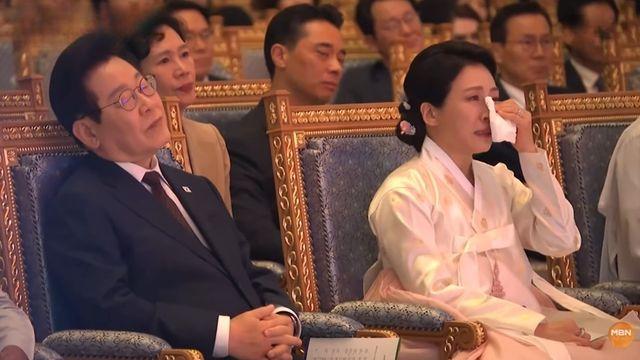 김혜경 여사, 조수미가 부른 '그리운 금강산' 듣고 눈물 펑펑 (영상)