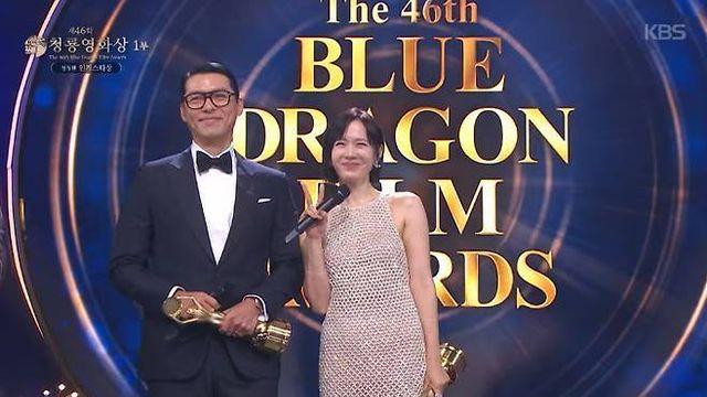 현빈·손예진, 사상 최초 청룡영화상 주연상 ‘부부 동시 수상’…인기상까지(종합)