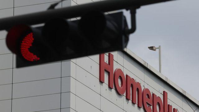 홈플러스, 폐점 잠정 보류에도 '고별전' 논란…정치권 압박할까