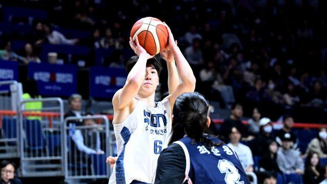 31점-5AS 이정현 등 3점포 13방 앞세워 슈퍼팀 KCC를 제압한 고양 소노, 3연승 질주하며 공동 7위로 점프