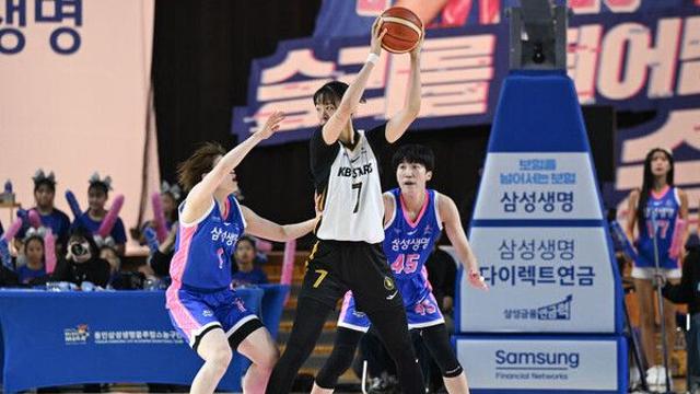 박지수 복귀 국민은행, '2연패 도전' BNK와 첫 격돌[주목! 이 종목]