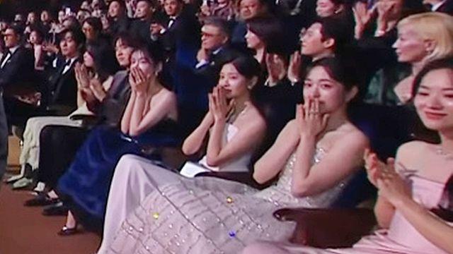 미쳤다…배우들 다 '입틀막'하게 만든 청룡 시상식 축하 무대