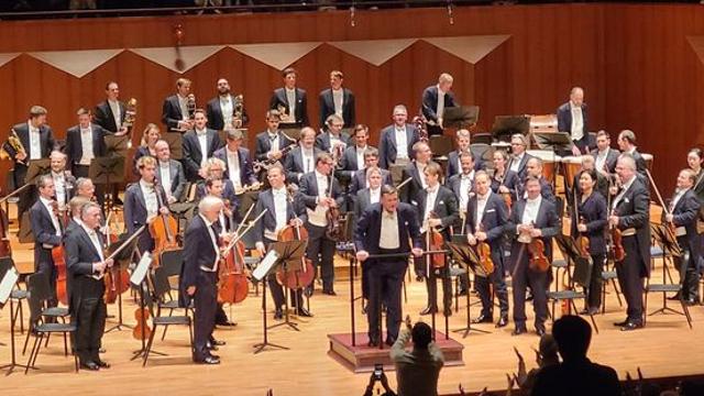 183년 역사의 빈필 사운드…정갈하게 구현한 라인강의 장엄함