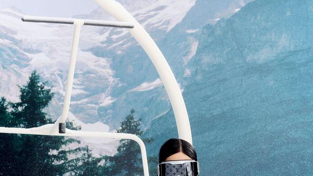 눈 위에 펼쳐진 올겨울 스키웨어 트렌드