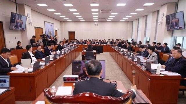 여야, 오늘 산자위서 'K-스틸법' 합의 처리할 듯…철강 산업 지원