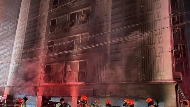 서울 양천구 신월동 아파트서 화재…대응 1단계 발령