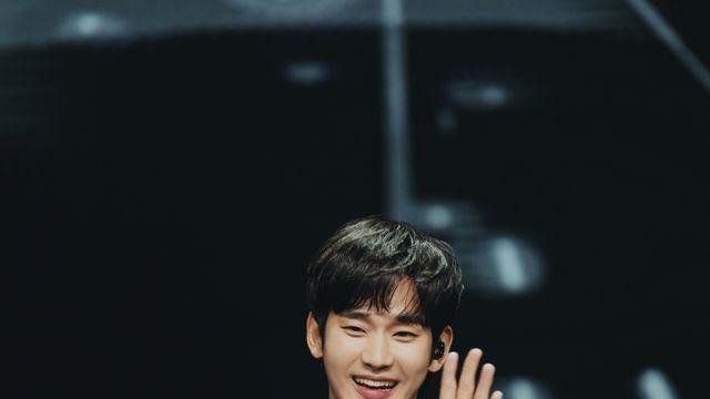 김수현, 화장품 브랜드와 5억원대 손배소 첫 재판