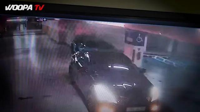 10억짜리 슈퍼카를 박은 택배기사 용서해준 유튜버