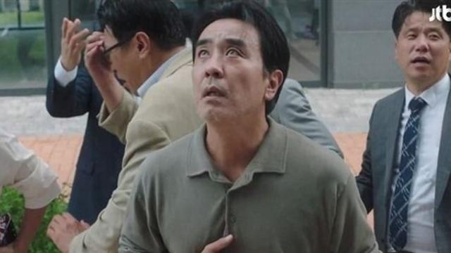 [N포커스] 서울 자가에 대기업 다니던 김 부장도 속았다…류승룡이 보여준 ‘노후 올인’ 상가 사기 실태