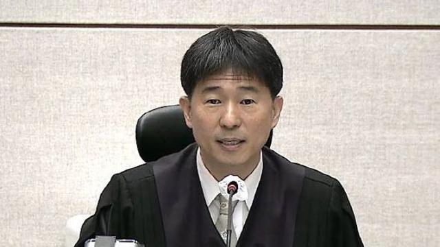 공수처, 지귀연 ‘룸살롱 접대 의혹’ 강제 수사…택시앱 기록 확보