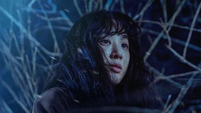 정려원X이정은 '하얀 차를 탄 여자', 2만명 동원한 채 안방行