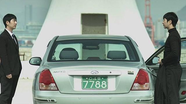 1600명도 안 봤는데…공개 하루 만에 ‘넷플릭스 1위’ 찍은 대반전 한국 영화