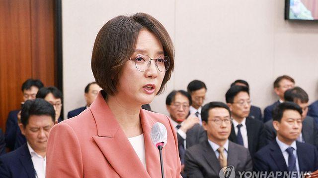 김건희특검, '경호처 로봇개' 관련 이영 前중기장관 참고인 소환