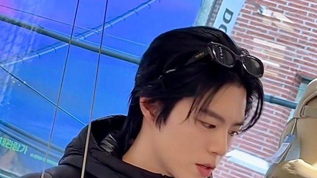 아이돌 느낌 난다는 오늘자 박보검.jpg