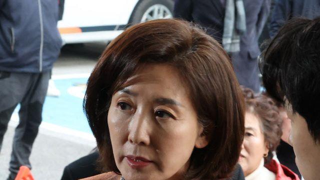 ‘패트 충돌’ 野 의원 6명 벌금형…나경원 “與 독재 저지선 인정”(종합)