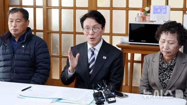 경찰, '종교단체 경선 동원 의혹' 김민석 총리 등 고발 서민위 소환 조사