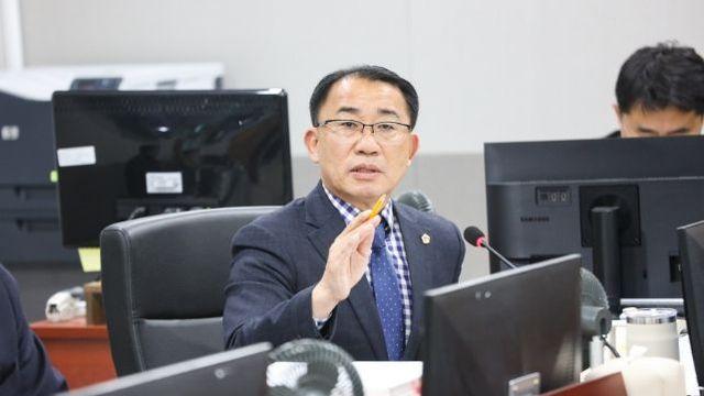 경기도의회 김선영 의원, 경제실 소관 2026년도 예산안 심사서 ‘예산 신뢰’ 강조