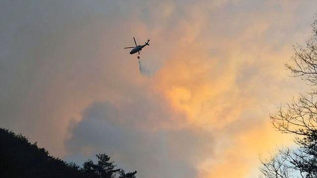 강원 인제 산불 이틀째⋯진화율 68% 막바지 ‘총력전’