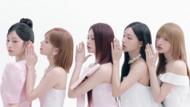 '베리 향' 품은 리센느, 몽환·러블리 매력 발산