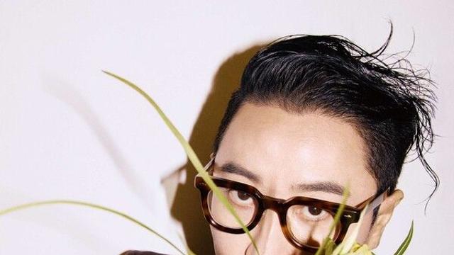 정재형, 음악과 이야기 사이…자유로운 표정으로 완성한 12월의 장면 [화보]