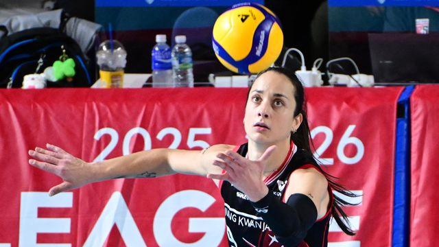 '부친상' 슬픔 딛고 여자배구 정관장 연패 탈출 앞장선 자네테