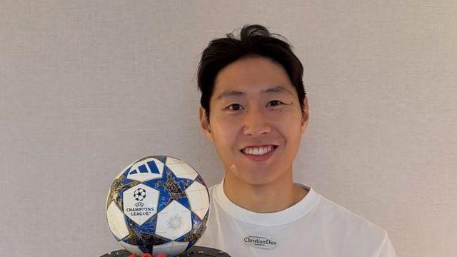 '고마워 강인!' PSG, 이강인에게 '100경기 출전' 기념 케이크 선물