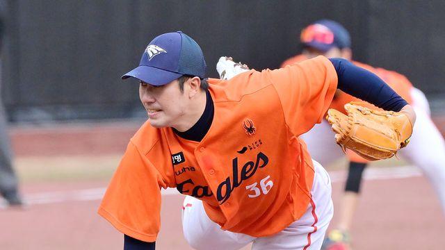 장민재 한화 떠난다…강백호 품은 뒤 선수단 정리 '칼바람'→장시환·김인환까지 총 6명 방출 통보 [공식발표]