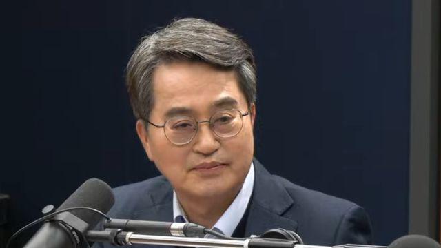 '54일간 14번 압색' 김동연 