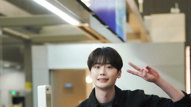 이종석, 돌연 필리핀 팬미팅 취소... 무슨 일?