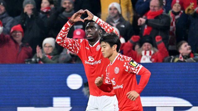 마인츠, 호펜하임과 1-1 비겨…GK 첸트너 선방쇼