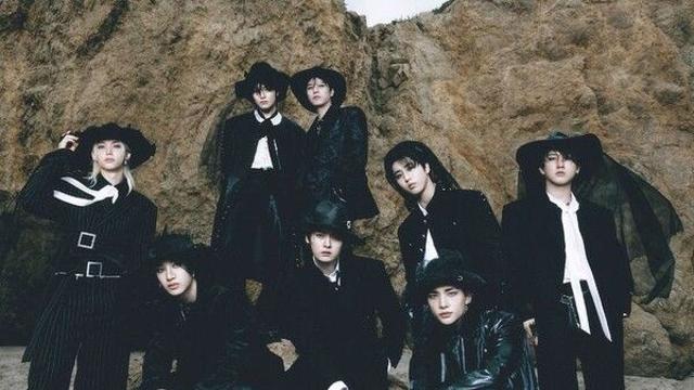 스트레이 키즈, 확신을 가지고 과감하게 행동합니다 '두 잇'