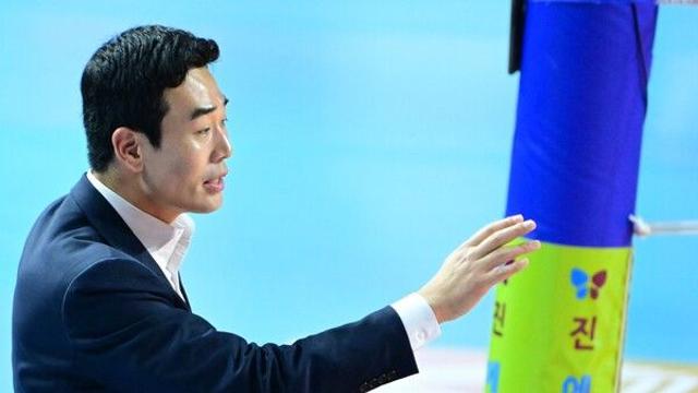 [STN 현장] ‘정관장의 들쑥날쑥 경기력’ 고희진 감독, “이렇게 계획대로 안 된 적이 있었나?”