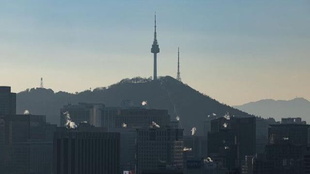 전국 구름 많고 중부내륙 중심 영하권…낮 최고 15도