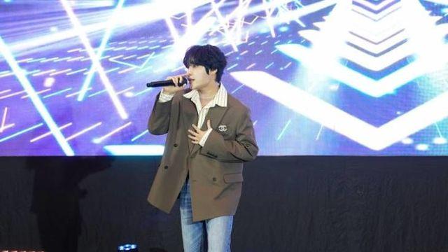 홍성현(Who), 강원도 행사 홀렸다…'강렬 존재감' 과시