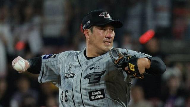 한화, 선수단 정리 단행…투수 장민재 등 6명 방출