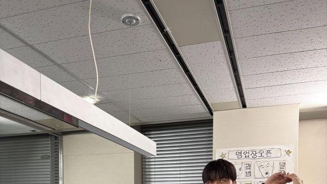 말왕, '십이층' 떠났다 