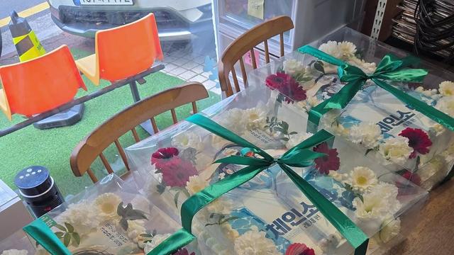 각 영화관 본사에 전달된 대형 프린팅 케이크