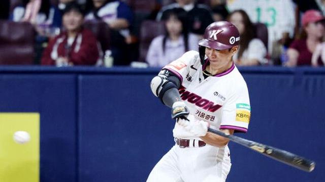 KBO, MLB 사무국에 송성문 포스팅 요청…빅리그 도전 돌입