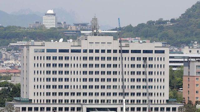 국방부 “대통령실 청와대로 옮기면 이사하게 240억 달라”