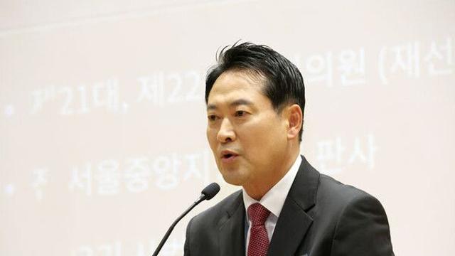 장동혁, 부산 구포시장 찾아 