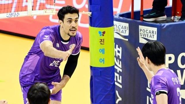 아라우조, 30득점으로 스승에 패배 설욕…'경민 불패' 잠재웠다(종합)