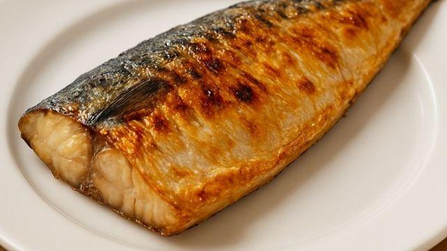 “맛이 왜 이리 비리지?” 고등어구이 거무스름한 속살 정체, 알고 보니…