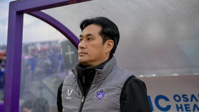 유병훈 감독 “우리가 강등권 아니라고 보는 사람이 1%도 안 됐다, 그럼에도 잔류해낸 선수들에게 감사한다” [케터뷰]