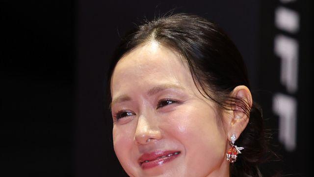 손예진 “청룡영화상 女주연상 믿기지 않아…결혼 후 첫 복귀작 걱정 많았다”