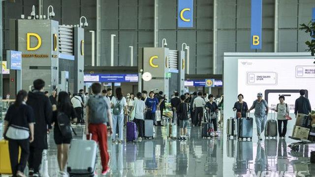 인천공항 홍콩행 캐리어 속 수십억 돈다발…'검은 돈' 의혹 증폭[홍찬선의 신공항여지도]